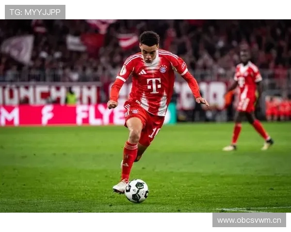 拜仁防守体系漏洞频出,防线稳定性已对赛季关键战能力形成考验 拜仁防守体系漏洞频出,防线稳定性已对赛季关键战能力形成考验