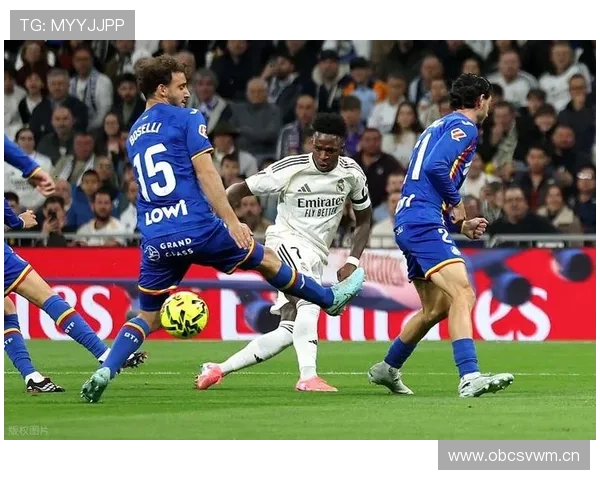 皇马中场断球问题明显，近期控场表现波动，对赛季走势形成制约