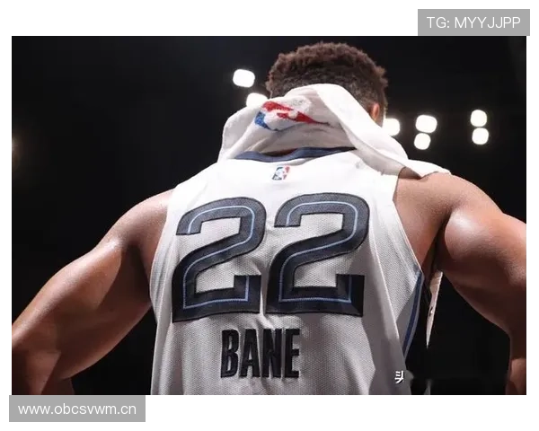 德斯蒙德·班恩突破拉开进攻空间提升托雷斯挡拆效率